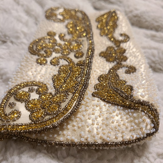 Ornate Vintage French Gold and White Beaded Clutch - image 10