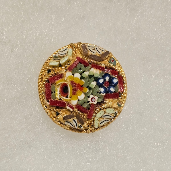 Sweet Vintage Round Micro Mosaic Floral Brooch