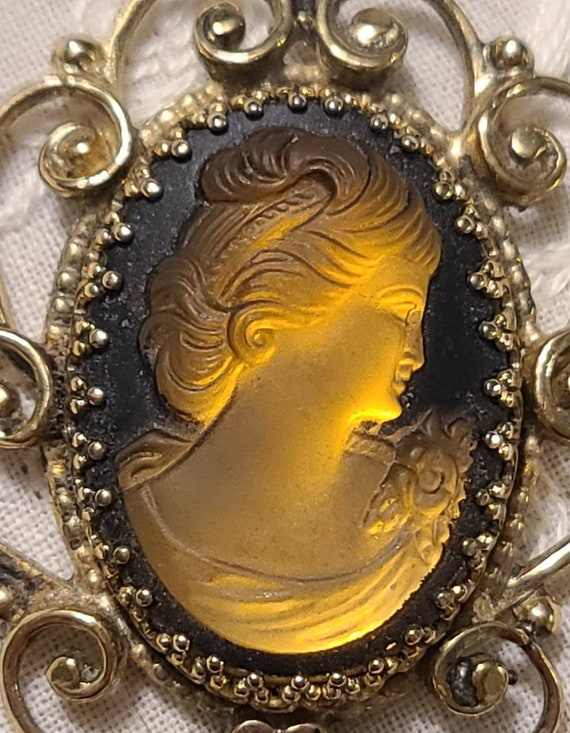 Amazing Vintage Whiting & Davis Style Amber Glass… - image 2