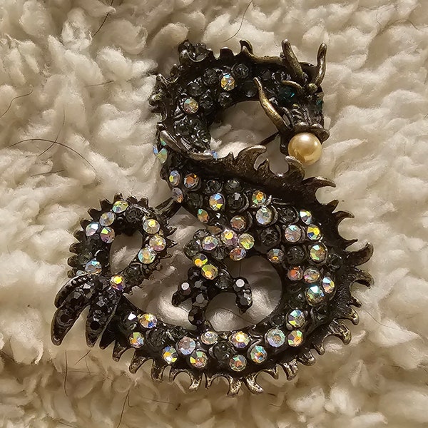 Very Unique Vintage Chinese Style Dragon Pendant/Brooch