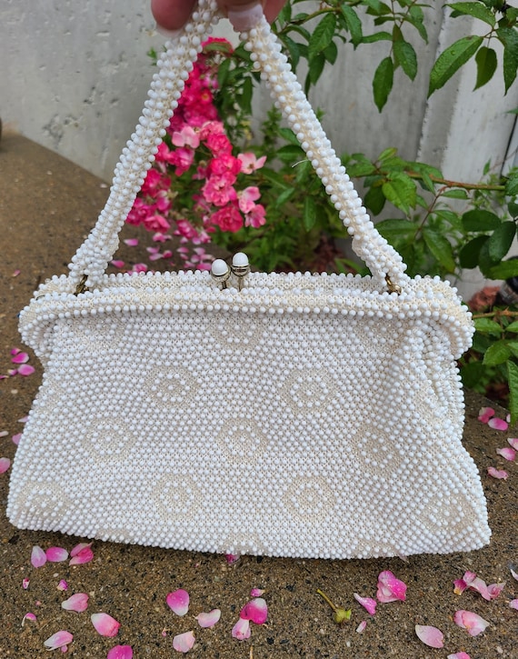 Classic 1950's Large Corde' Bead Purse By Lumured