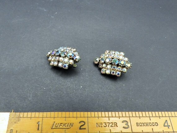 Vintage 1950s Aurora Borealis Rhinestone Graduate… - image 2