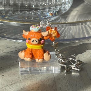 Bean the Highland Cow Keychain/ Handmade Polymer Clay Keychain/ Clay Cow/ Clay Keychain