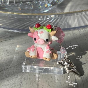Strawberry Highland Cow Keychain/ Clay Keychain/Handmade Polymer Clay Keychain/ Clay Cow