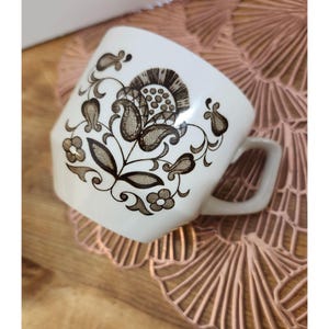 Wellesley Wood & Sons Burslem England Handled Coffee Teacups Brown Floral