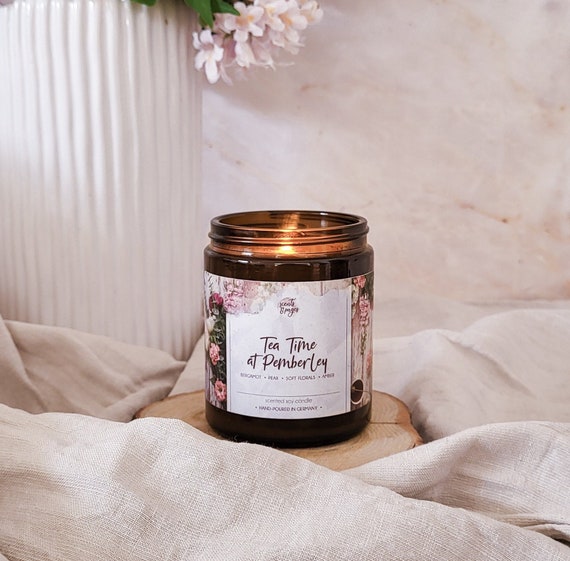 Pride and Prejudice Bookish Candle: Tea Time at Pemberley, Gift for Jane Austen Fans