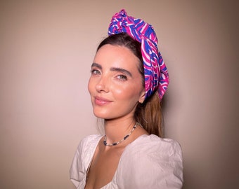 A beautiful square headband