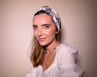 A white hair accessories