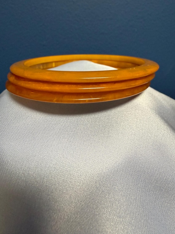 Bakelite Bangle Bracelets - image 7