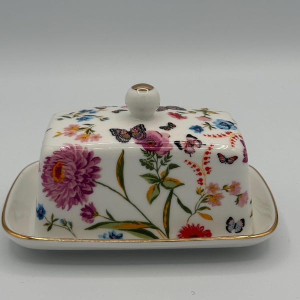 Grace’s Teaware Butter Dish