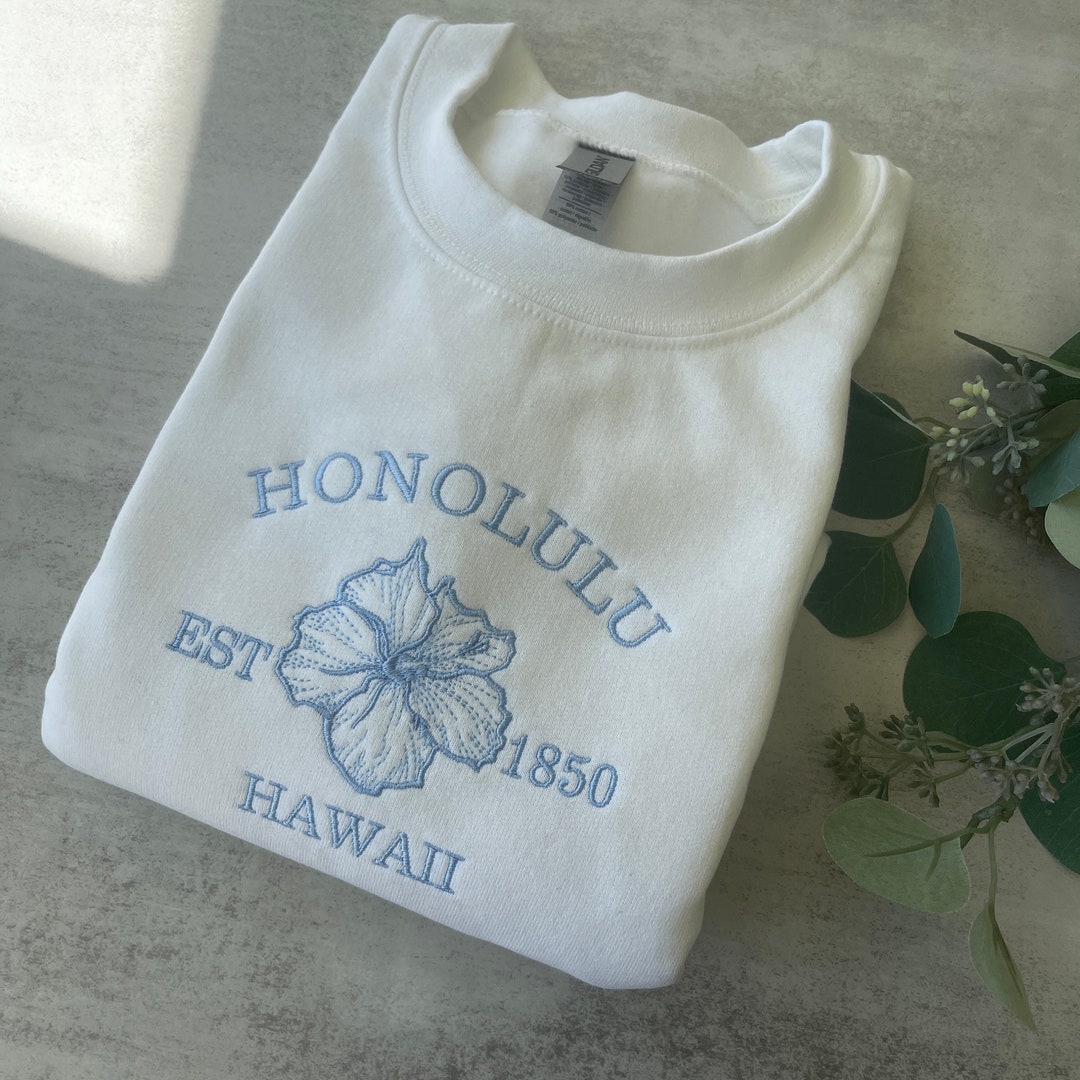 Embroidered Honolulu Hibiscus Sweatshirt Hibiscus Flower Crewneck Shirt ...