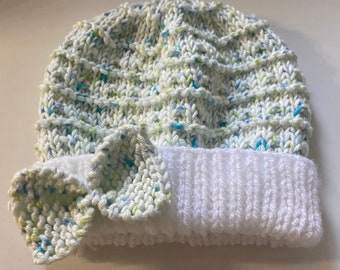 New born - 3 months baby hat and bootie set