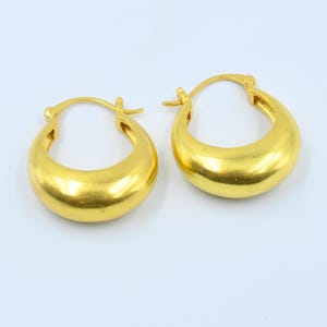 Hoop Earrings, Huggie Hoop Earrings, cartilage hoop, hoop earrings, Gold helix hoop earrings for women, gift for her, 925 sterling silver