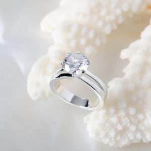 Cubic Zircon Ring - 925 Silver Zircon Gemstone Ring - Handmade zircon jewelry - Gift to her ring - White Zircon Jewelry - Prong Set Ring