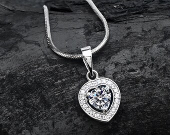 Colgante de circonita cúbica en forma de corazón, colgante de circonita cúbica auténtica en plata de ley 925, collar minimalista con forma de corazón para mujer
