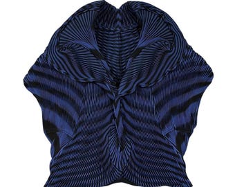 RARE archival early Issey Miyake avant garde 3D steam pleated sculptural vest  Size 2