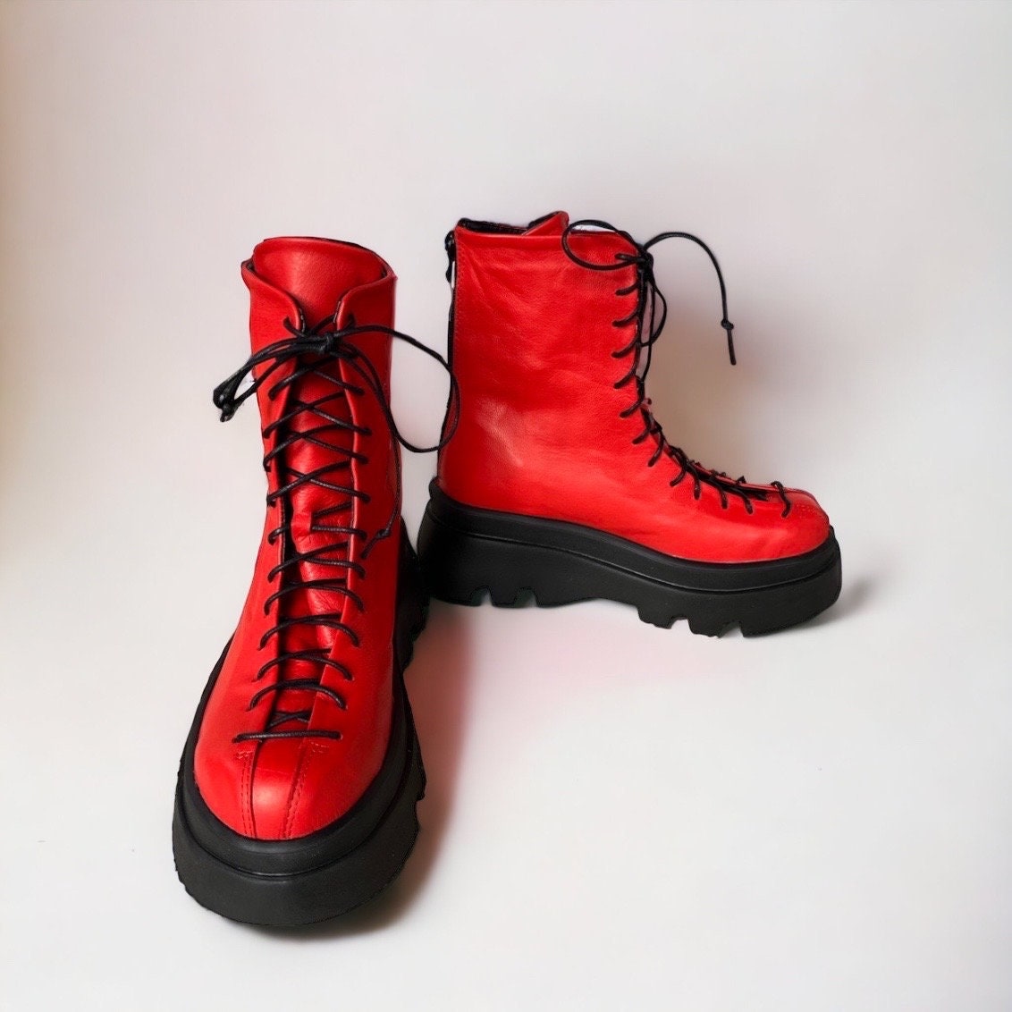 womens sneaker boots black