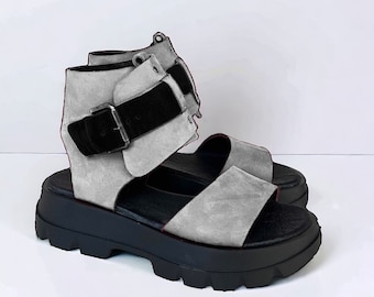 Chaussures en cuir pour femme/Sandales en cuir faites main/Chaussures d'été/Chaussures personnalisées/Cadeaux uniques pour elle/Sandales en cuir grises/Chaussures en cuir noir