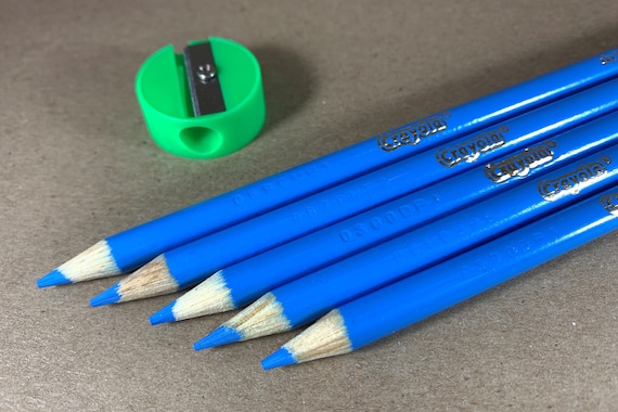 Sky-blue Crayola Colored Pencils Set of 5 or 10 With Sharpener -   Finland