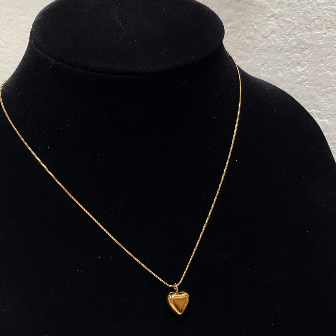 Mini Puffed Heart Necklace Puffy Chunky Heart Pendant Snake Etsy