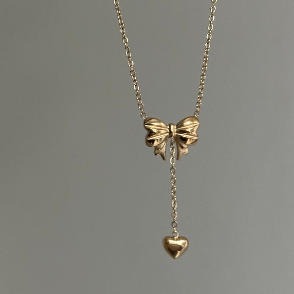 Collar con colgante de corazón con lazo pequeño, cadena de eslabones con colgante de corazón hinchado, oro de 18 quilates, acero inoxidable, joyería con lazo, regalo de estilo cottagecore.