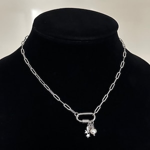 Mini Carabiner Clip Link Chain Necklace Gold Charms Stainless Steel Choker Layer Clasp Carabiner Charm Handmade Unisex Pearl Charm Keachains
