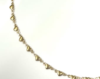 Collar de cadena con forma de corazón en oro de 18 quilates, delicada joyería de acero inoxidable en capas.