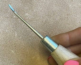 Curved Sewing Awl with eye / sewing awl / Leathercraft awl / leather work tool / sewing