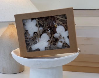 Gingerbread Man Candle | Gift Box of 3 | Christmas | Home Decor | Gift | Stocking Filler | Small Gifts