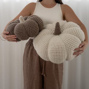 CROCHET PATTERN - Large Pumpkin Cushion Crochet Pattern – Fall Decor, Cozy Pumpkin Pillow, DIY Home Decor, Beginner-Friendly Pattern