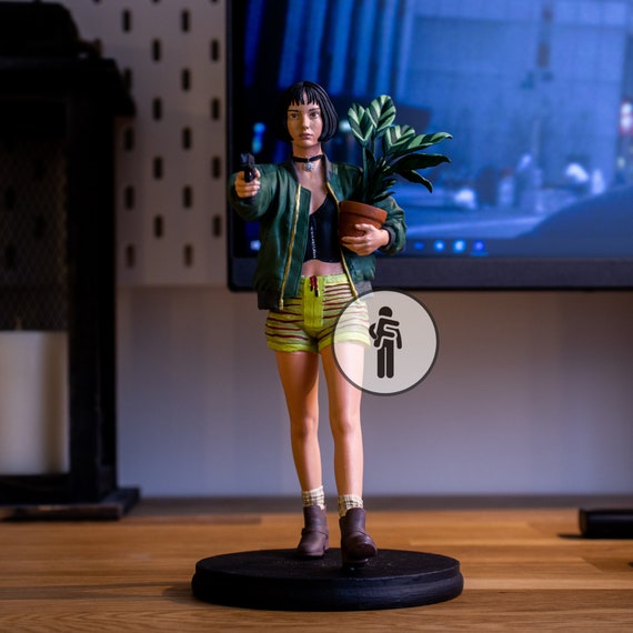 Leon : the Professional Mathilda, Handmade Painting, Gift for Him, Collectible Item, Birthday, 7.9'', 3D Printed, Resin, Great Quality - Etsy Leon : the Professional Mathilda, Handmade Painting, Gift for Him, Collectible Item, Birthday, 7.9'', 3D Printed, Resin, Great Quality - Etsy