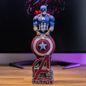 Captain America 8.5&#39;&#39; Resin Statue,  Handmade painting, Gift for Him, Collectible Item, Birthday Present, 3D Printed, Great Quality