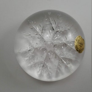 Vintage 24% Lead Crystal Made in France Snowflake Clear Paper Weight