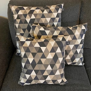 Cushion cover 40 x 50 black, comfortable cushion cover triangle pattern, modern throw pillow cover, home decoration pillow, gift idea for him