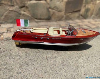 Riva Aquariva（ホワイト）手作り木製模型スピードボート 70 cm（27.5