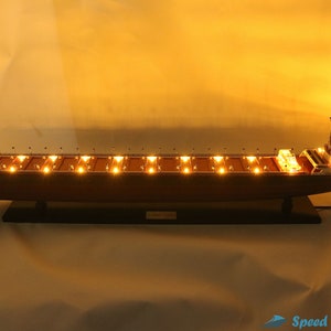 SS Edmund Fitzgerald With Light Model 41.3″ -  Edmund Fitzgerald Model Boats - Model Boat Gift