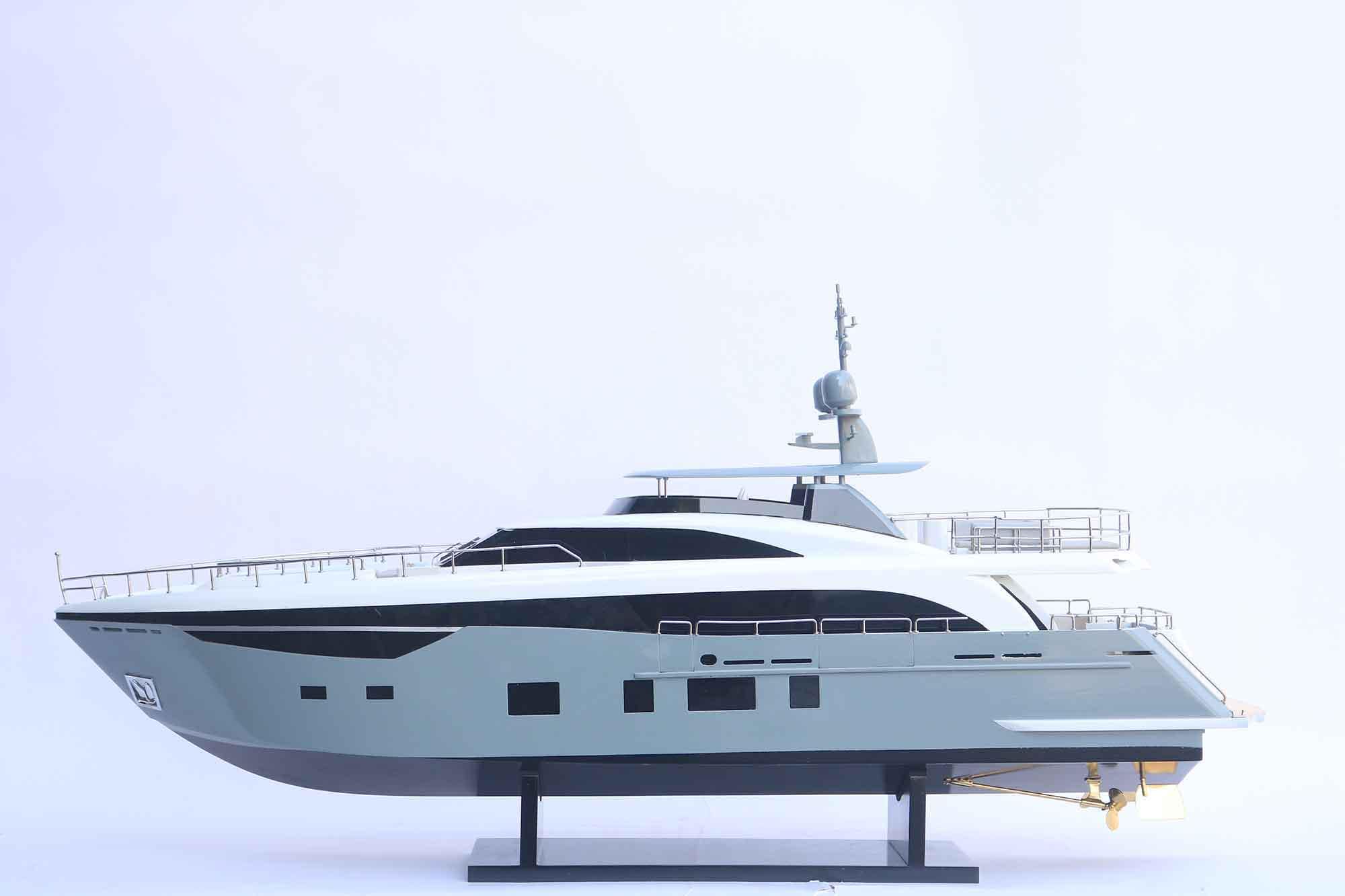 Princess 35M Modern Yacht Model 37″ - Wooden Model Boat Princess - Princess Model Boats