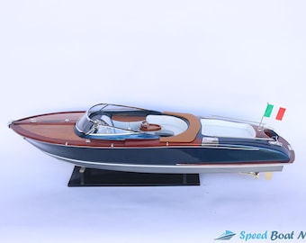 Riva Aquariva Gucci Model 16.5 ″ - Riva Model - Italienisches Bootsmodell - Weihnachtsdekoration & Geschenk