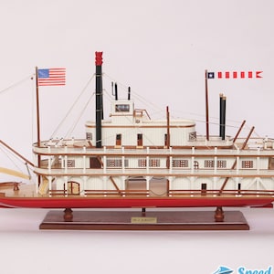 King of the Mississippi River Boat Model 31.4&quot; - Mark Twain Riverboat