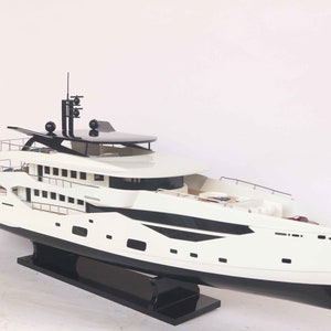 Sunseeker 161 Modern Yacht Model 39.3″ - Boat Model Gift - Sailboat Models For Decoration - Model Yachts