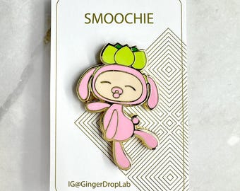 Smoochie Enamel Pin