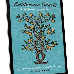 Puede incluir: Una tableta digital que muestra la portada del Emblemata Oracle Companion Guidebook de Nitasia Roland. La portada presenta un fondo verde azulado con una ilustración central de un árbol entrelazado con frutos amarillos y hojas verdes.