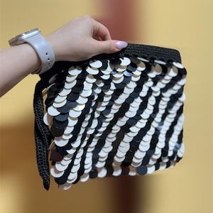 Black and White Crochet Sequin Clutch Purse, Handcrafted Party Bag, Sequin Handbag, Mini Evening Bag, Glam Party Purse Handle