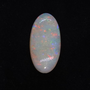 Australian Fire Opal Cabochon: High-Grade Gemstone, 3.9 Carats