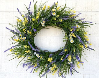 Spring Wildflower wreath with Lavender and Daisies, Spring Wreath for Front Door, Summer wreath, Farmhouse Wildflower wreath, Floral wreath