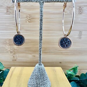 Compass hoops