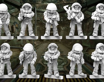 Futuristic Armed Astronauts / Spaceship Crew - 28mm scale 3D printed resin miniatures