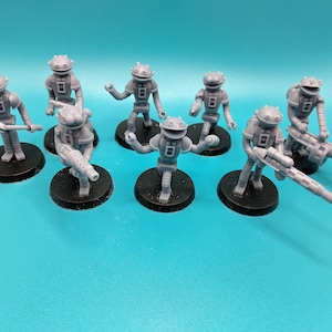 Retro Potato Alien Robots -  28 to 32mm scale 3D printed resin miniatures