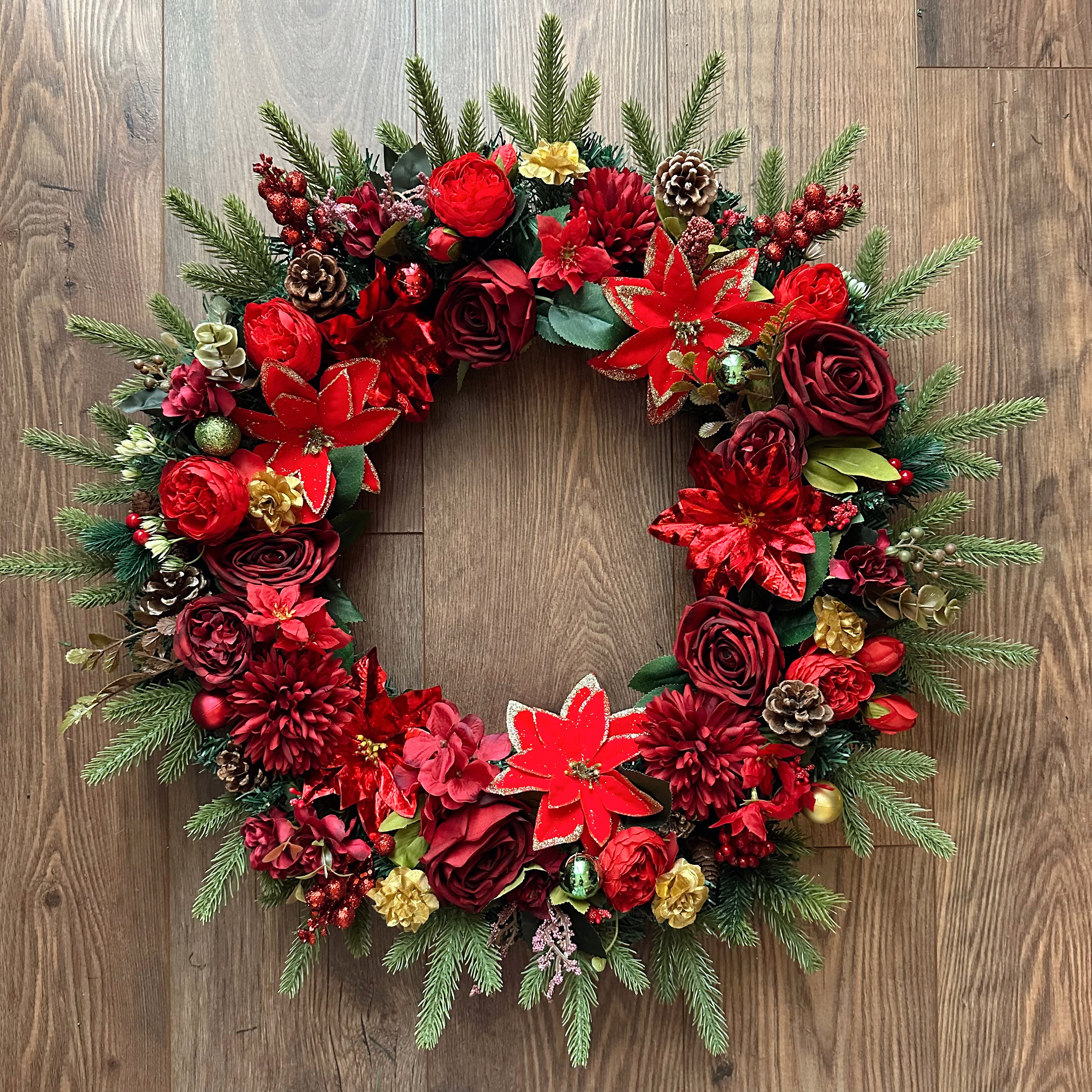 Extra Large 70cm Luxury Artificial Christmas Door Wreath With