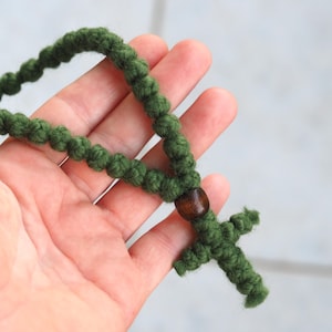 Olive Green Wool Prayer Rope: 33 Knots, Christian Orthodox Komboskini